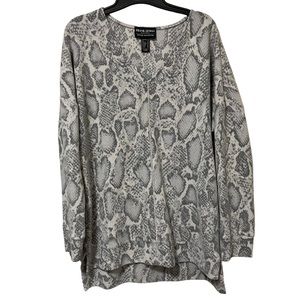 Frank Lyman Design Snakeskin Sweater